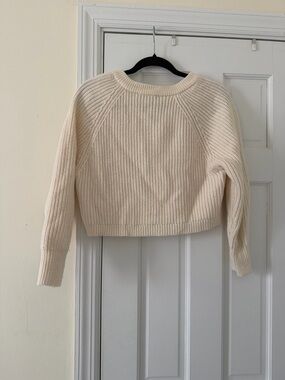 Zara Cream Ribbed Crewneck Sweater